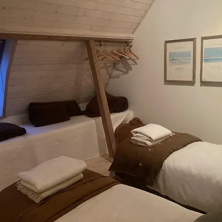 La Petite Ecole Bed & Breakfast *