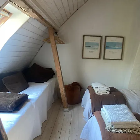 La Petite Ecole Bed & Breakfast